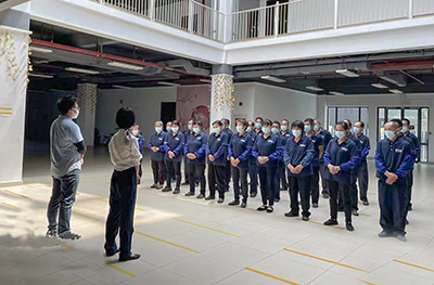 J9����|����վ����