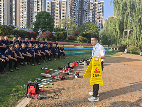 J9����|����վ����